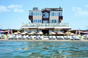  Kutlugun Sahil Otel  Акчай